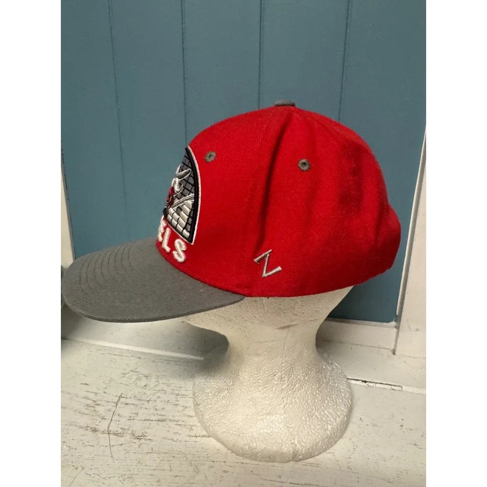 Zephyr UNLV Rebels Snapback Hat Red Grey Hey Reb Mascot NCAA Baseball Cap Mens